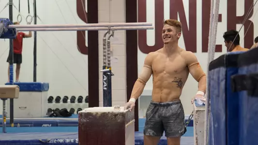 MGym, Dyer, First Day