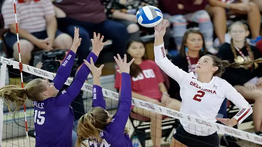 09/25/2019 Oklahoma vs TCU women’s volleyball. Photo by Ty Russell