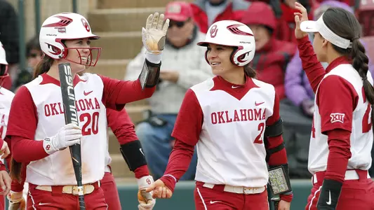 Softball Season Begins in Phoenix