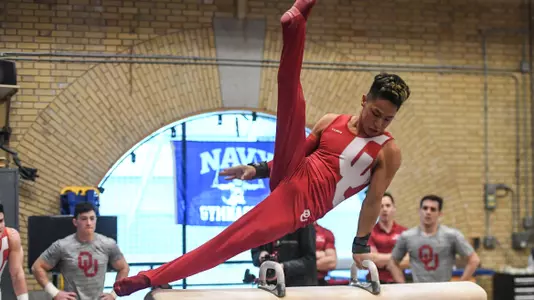 Sooners Cruise Past Midshipmen