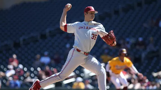 Sooners Even Series at Minnesota