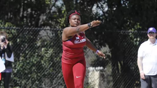 Sooners Wrap Up The Reveille