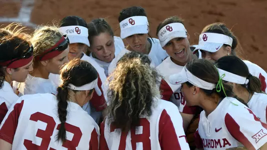 Record-Tying Eight Sooners Named All-Region