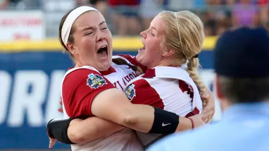 Paige Parker and Leah Wodach