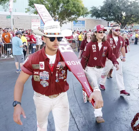 10/08/2021 Oklahoma vs Texas football. Photo Ty Russell