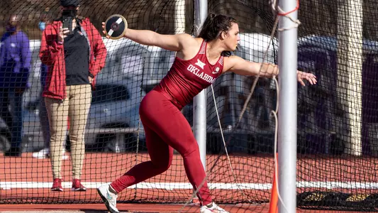Lead, Lauren Jones