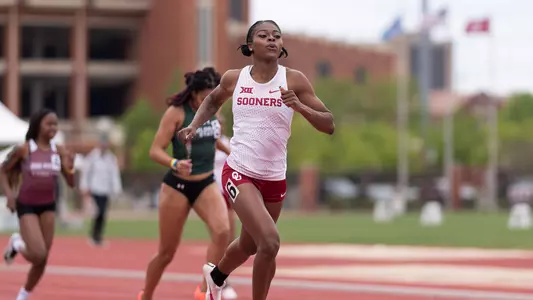 Lead, Ja'Leesa Giles