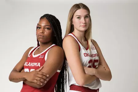 Williams, Allen WBB lead