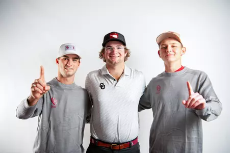 Cowan, Maybank, Henry lead MGolf