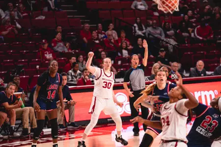 Sooners Roll in Home Win Over Robert Morris Image