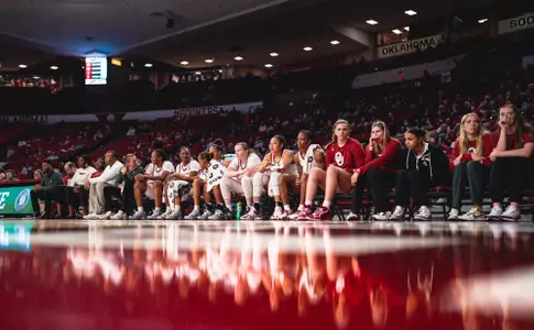 Bench, lead