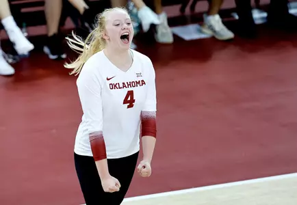 8/26/2022 Oklahoma vs Gonzaga volleyball. Photo Ty Russell