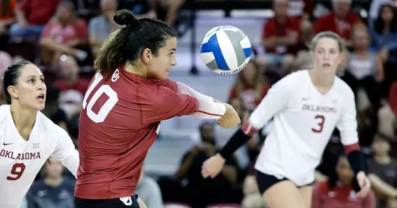 8/26/2022 Oklahoma vs Gonzaga volleyball. Photo Ty Russell