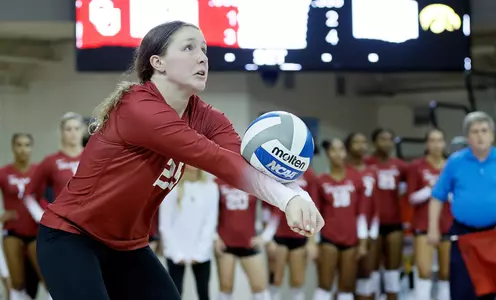 8/27/2022 Oklahoma vs Iowa volleyball. Photo Ty Russell