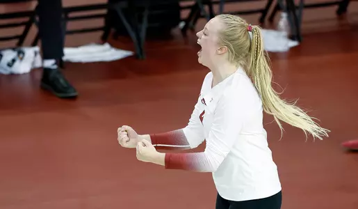 08/28/2022 Oklahoma vs Florida International volleyball. Photo Ty Russell