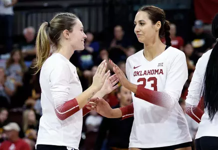 09/28/2022 Oklahoma vs Kansas volleyball. Photo Ty Russell