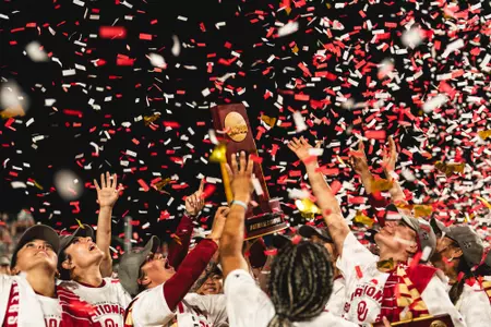 Softball Champions 23, lead