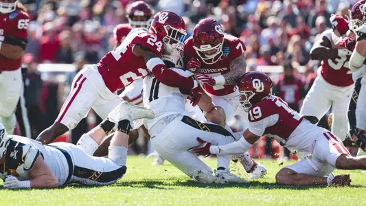 Lead, Defense vs Navy