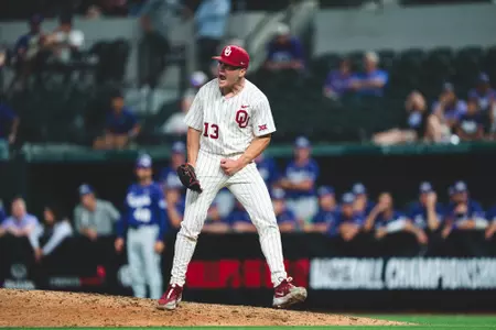 Lead, Davis Big 12 vs TCU