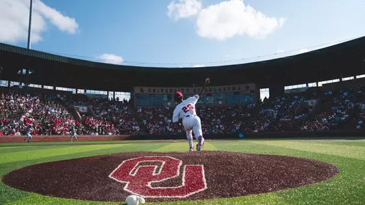 Oklahoma vs. Oral Roberts (NCAA Tournament 2024 - Norman Regional)
