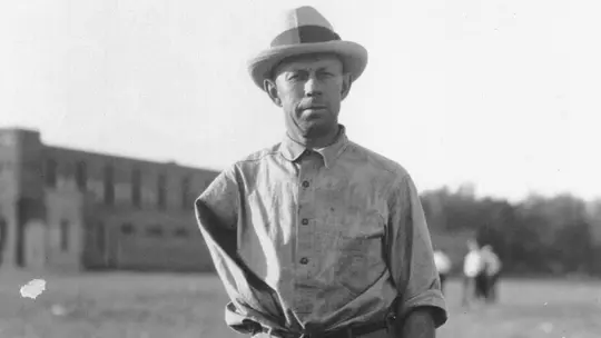 Lead, Bennie Owen