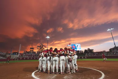 Oklahoma vs. Florida State (NCAA Tournament 2024 - Norman Super Regional Game 1)