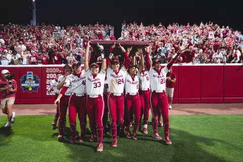 Oklahoma vs. Florida State (NCAA Tournament 2024 - Norman Super Regional Game 2)