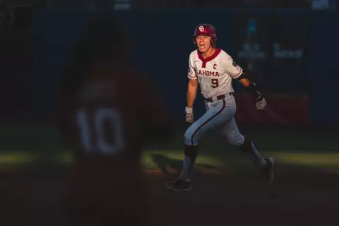 Oklahoma vs. Texas (Womenās College World Series 2024 - National Championship Game 1)