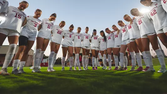 Team huddle photo against Tennessee