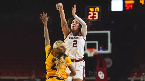 Aaliyah Chavez, lead