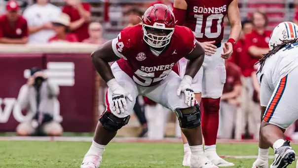 Febechi Nwaiwu in his offensive guard stance in OU's game vs. Auburn on Sept. 20, 2025 at Gaylord Family - Oklahoma Memorial Stadium