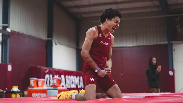 Trey Bartholomew, Lead