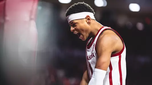 Jeremiah Fears celebrating against Vanderbilt