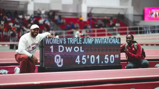 Agur Dwol, School Record, Lead Image