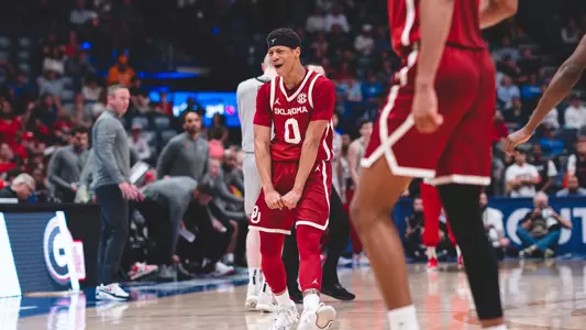 Jeremiah Fears celebrates in Oklahoma's SEC Tournament win over Georgia.