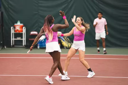 Glo and Ava doubles vs. Kentucky