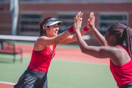 Salakthip Ounmuang and Gloriana Nahum doubles