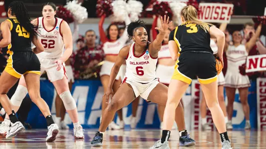 Sahara Williams, lead