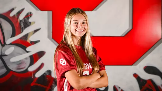 Lead, Natalie Hoefer women's soccer