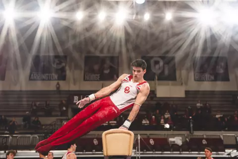 NORMAN, OK - January 25, 2025 - Kelton Christiansen during the meet between the Illinois Fighting Illini and the Oklahoma Sooners at McCasland Field House in Norman, OK. Photo By Morgan Givens/University of Oklahoma