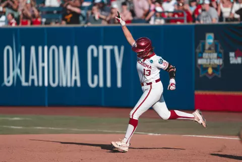 OKLAHOMA CITY, OK - June 01, 2025 - Oklahoma Catcher Isabela Emerling (#13) during the Womenās College World Series game between the Oregon Ducks and the Oklahoma Sooners at Devon Park in Oklahoma City, OK. Photo By Morgan Givens/University of Oklahoma
