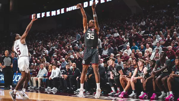 Derrion Reid shooting a jump shot at Texas A&M
