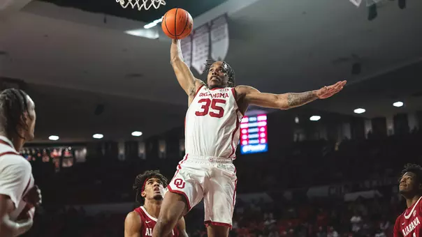 NORMAN, OK - January 17, 2026 - Oklahoma forward Derrion Reid (#35) during the game between the Alabama Crimson Tide and the Oklahoma Sooners at Lloyd Noble Center in Norman, OK. Photo By Morgan Givens/University of Oklahoma