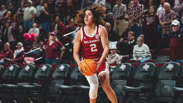 Aaliyah Chavez, lead