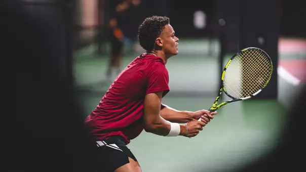 Oscar Lacides vs. Tennessee, lead