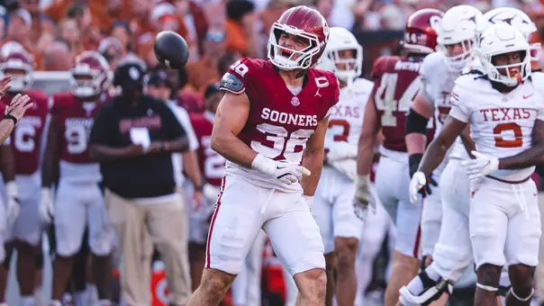 OU linebacker Owen Heinecke celebrates a play against Texas at the Cotton Bowl in Dallas on Oct. 10, 2026.