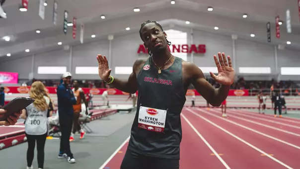 Kyren Washington, Lead