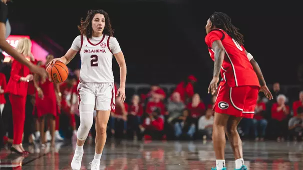 Aaliyah Chavez, lead