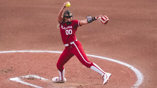 Allyssa Parker throwing a pitch in game against Airzona