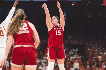 AUSTIN, TX - February 01, 2026 - Oklahoma Center Raegan Beers (#15) during the game between the Texas Longhorns and the Oklahoma Sooners at Memorial Gymnasium in Austin, TX. Photo By Asia Purnell/University of Oklahoma